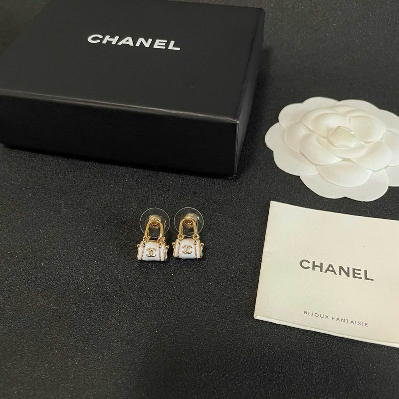 Chanel Earring 05yxs349